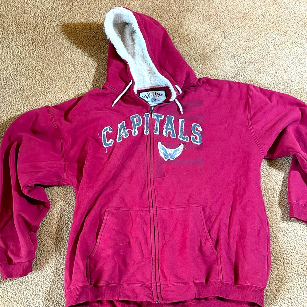Washington Capitals Old Time Hockey heavy hoodie